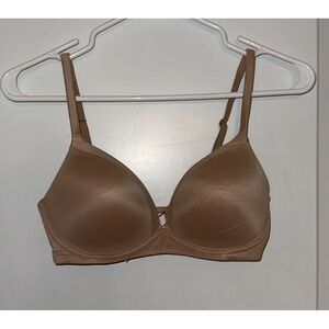 Victorias Secret Body By Victoria Wireless Tan Size 32 D